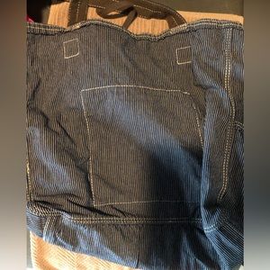 Thirty-one Retro Metro